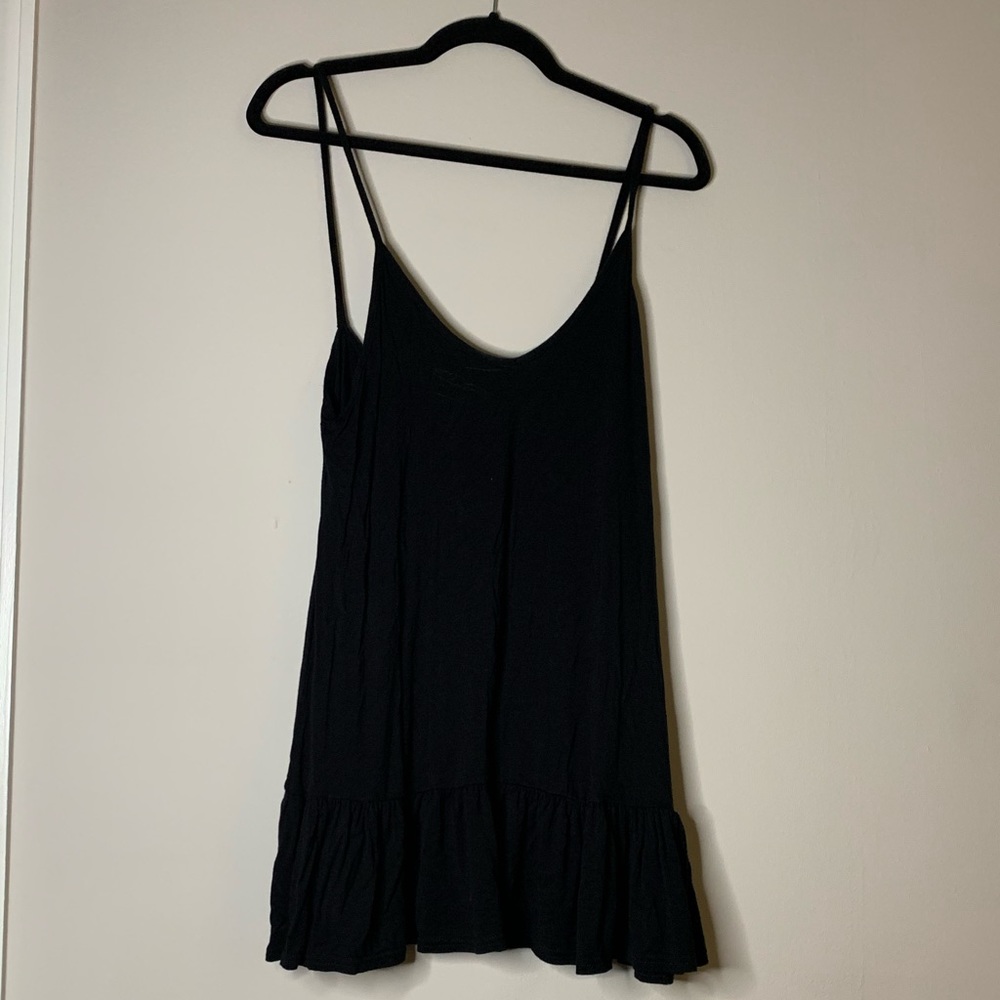 Tank w/Ruffle bottom